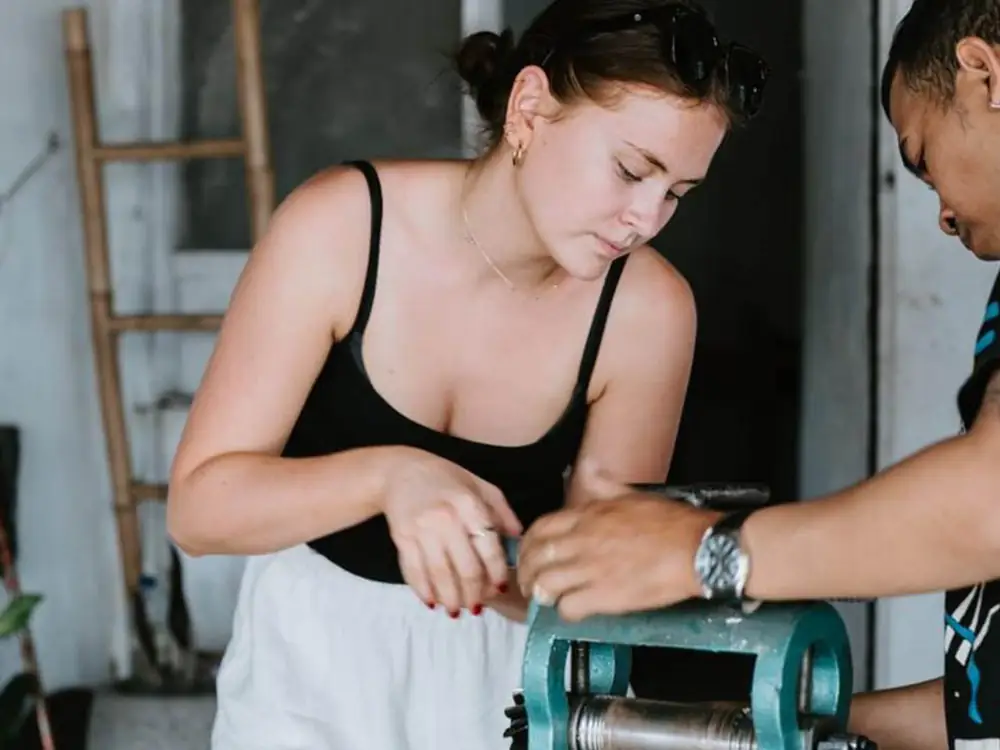 Silver Jewellery Class in Canggu in Canggu, Bali
